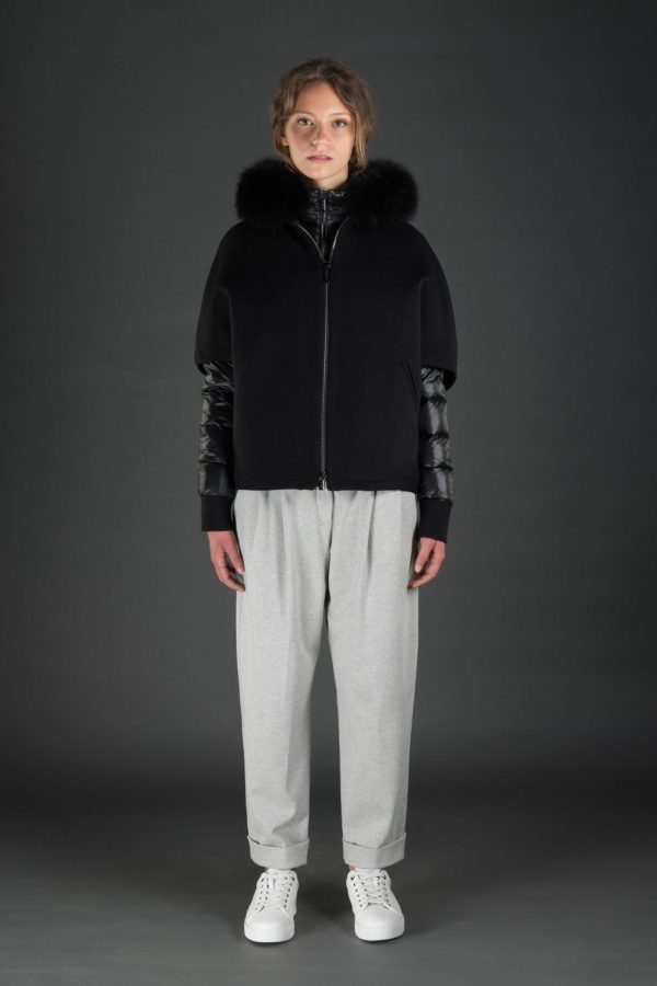 Johncapote.shop340405dd8f 1