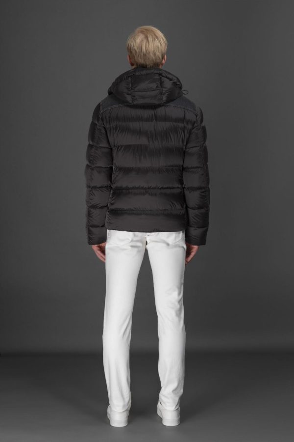 Johncapote.shop5fc504d239 4