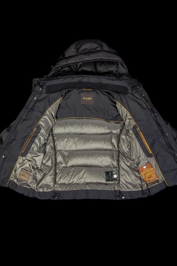 Johncapote.shop5fc504d239 5