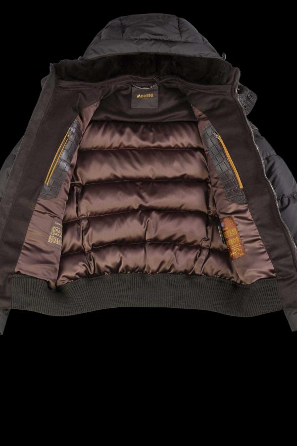 Johncapote.shop619c1836ff 3