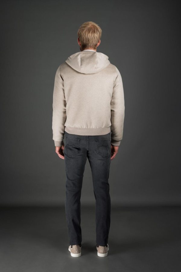 Johncapote.shop70470217cc 3