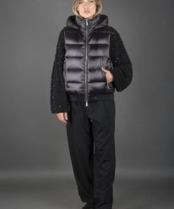 Johncapote.shopa4af8a9161 1